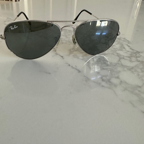 Ray-Ban Aviator Sunglasses - Picture 2 of 4